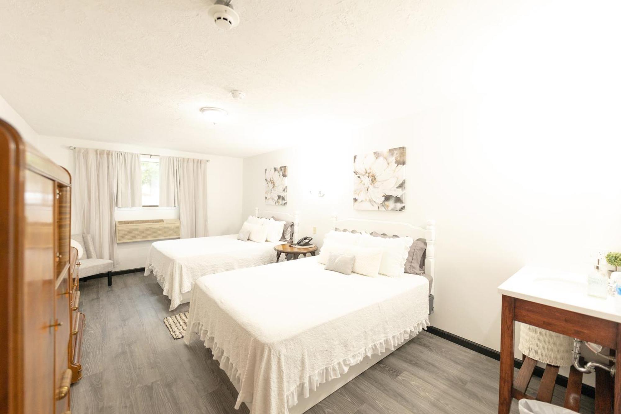 Ec Reed'S Mercantile And Hotel Marble Hill Pokoj fotografie